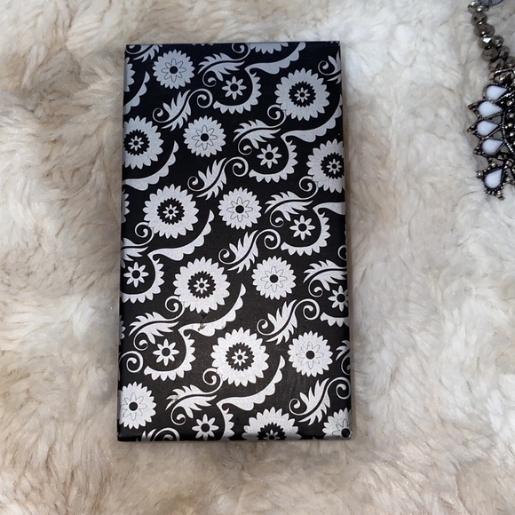 Marina DeBuchi- Personalized  “Miranda” Necklce - Picture 4 of 4